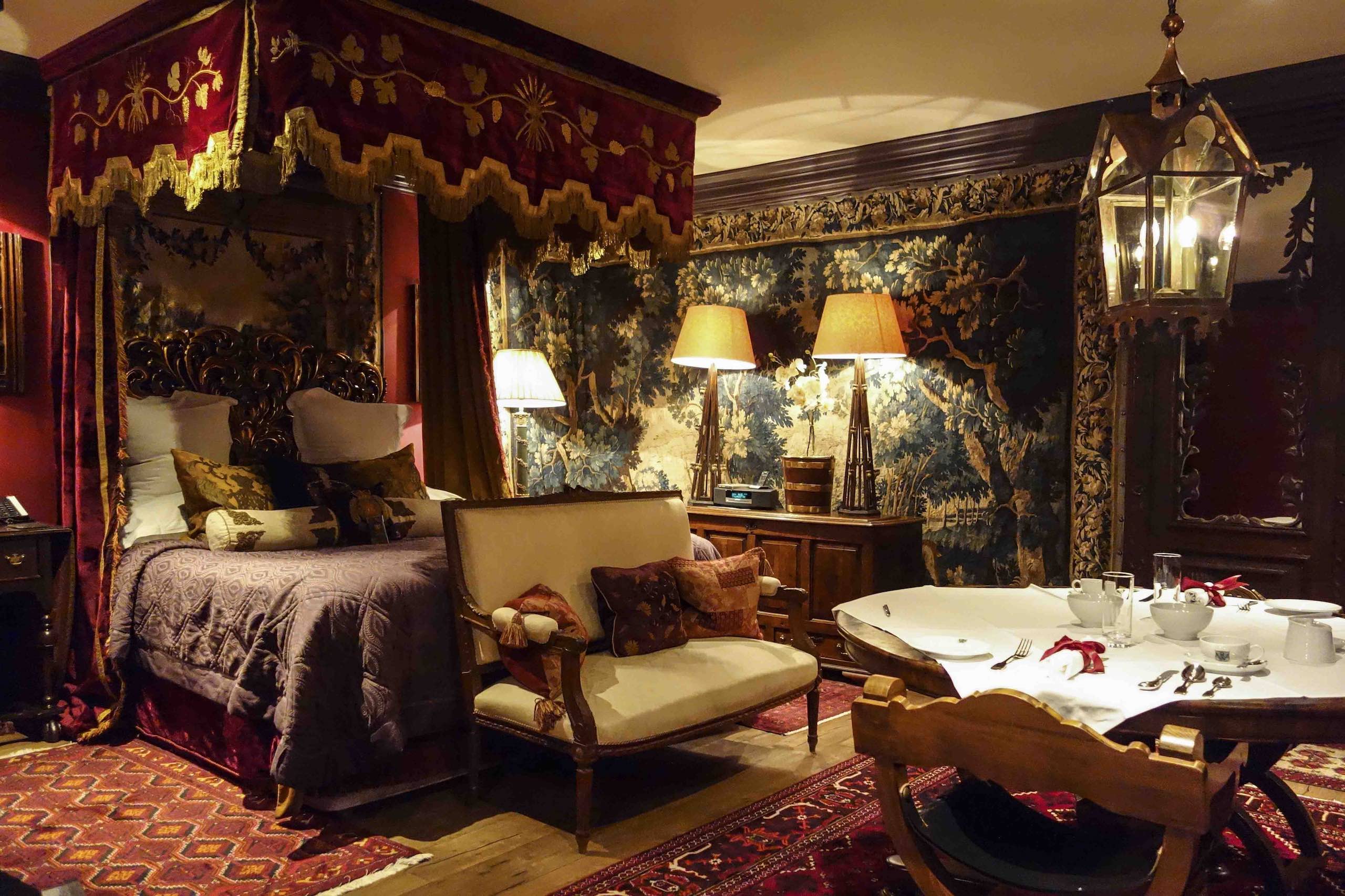 The Witchery by the Castle Edinburgh Turret Suite