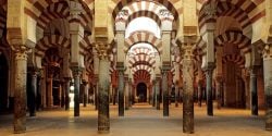 From Seville: Full-Day Tour of Córdoba and Carmona